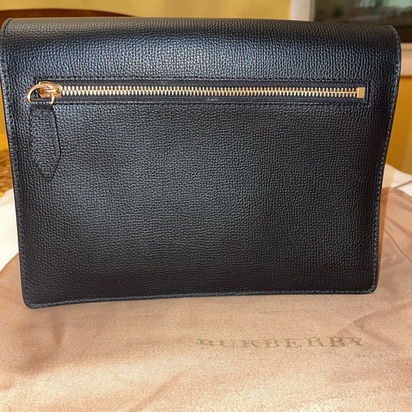 Burberry House Check Canvas Black Leather Macken Crossbody Bag - Picture 3 of 3